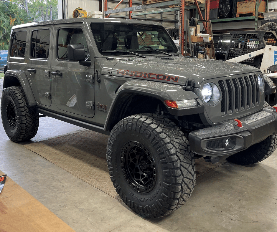 Arriba 90+ imagen jeep wrangler jl wheel and tire packages